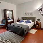 Entre Midi - - Bed & Breakfast 4*