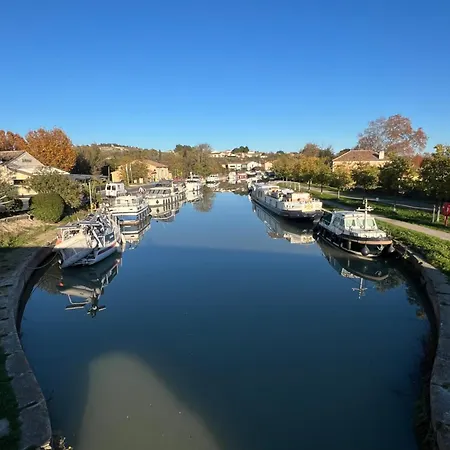 Couette-café Entre Midi - - Capestang