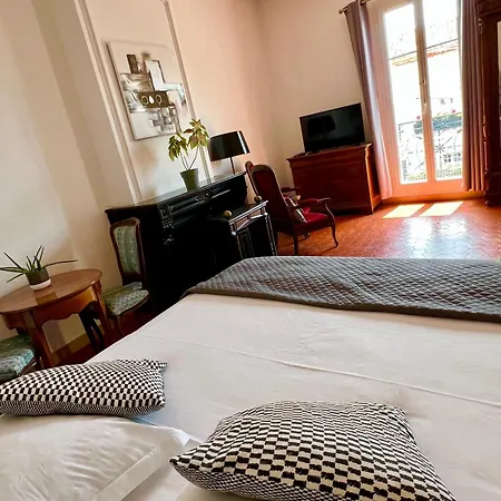 فندق مبيت وإفطار Entre Midi - -