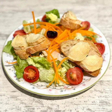 Entre Midi - - Couette-café Capestang