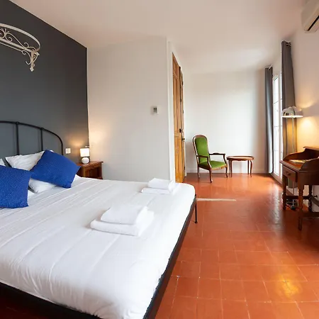 Entre Midi - - Bed and Breakfast Capestang