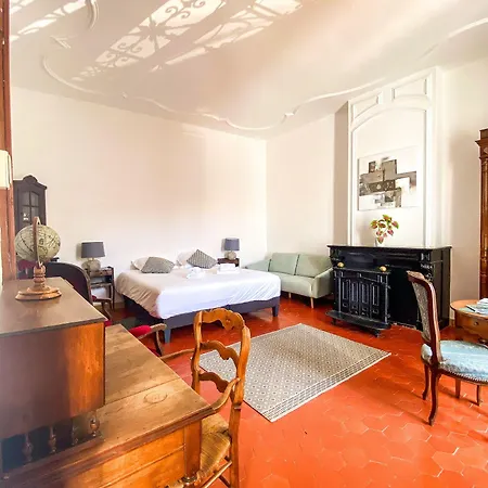 Entre Midi - - Bed & Breakfast 4*