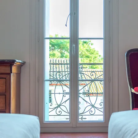 Entre Midi - - Bed and Breakfast Capestang